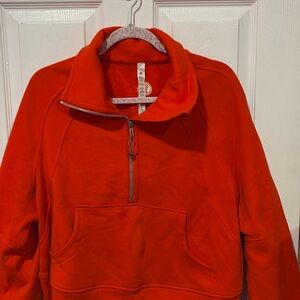 Lululemon lightly stained scuba!